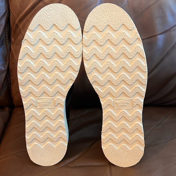 Men’s Red Wing 8130 6 Inch Moc Toe Boots Size 11.5 Black Chrome Tan Leather - Picture 7 of 11